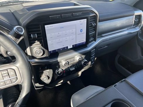 Used 2022 Ford F150 Lariat w/ Trailer Tow Package AWD/4WD image 21