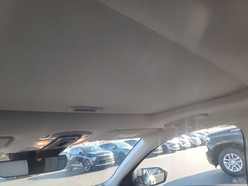 New 2026 Hyundai Elantra Limited FWD image 28
