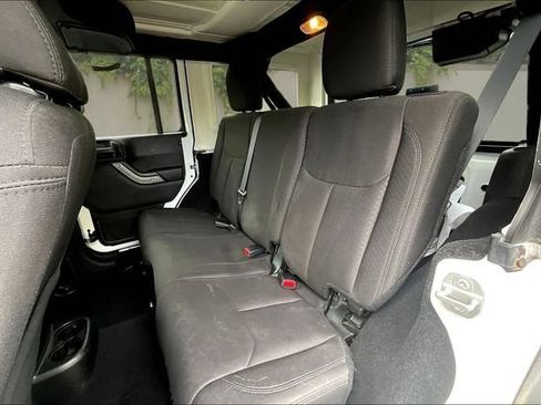 Used 2017 Jeep Wrangler Unlimited Sport w/ Quick Order Package 24S AWD/4WD image 20