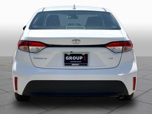 Used 2023 Toyota Corolla LE FWD image 5
