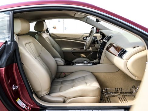 Used 2013 Jaguar XK Touring image 23