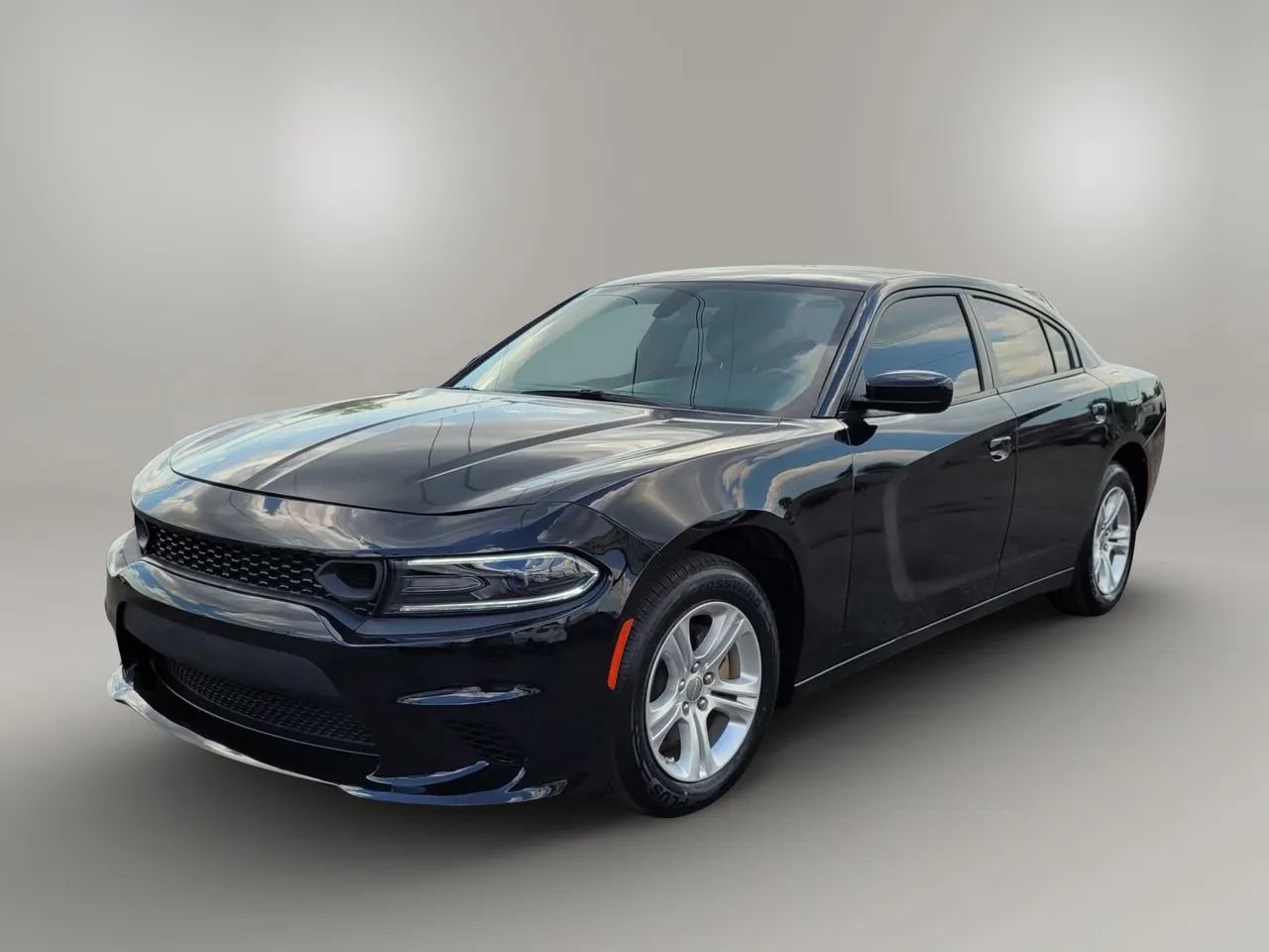 Used 2023 Dodge Charger SXT RWD image 13
