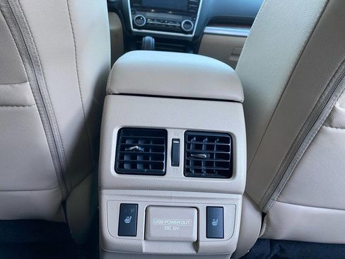 Used 2018 Subaru Outback 2.5i Limited image 22