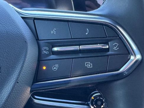 Used 2026 Chevrolet Equinox LT image 17