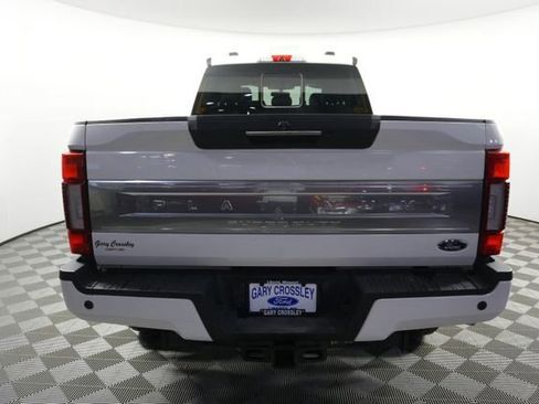 Certified 2022 Ford F250 Platinum image 4