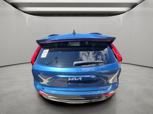 Used 2024 Kia Niro Wind w/ Wind Preserve Package FWD image 8