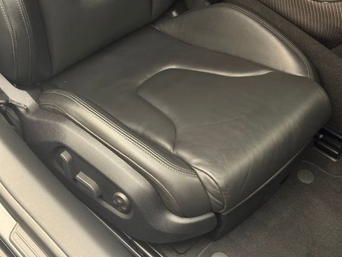 Used 2008 Audi R8 V8 image 32