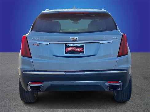 Used 2025 Cadillac XT5 Premium Luxury image 5