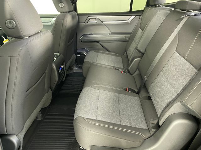 Certified 2026 GMC Acadia Elevation AWD/4WD image 15