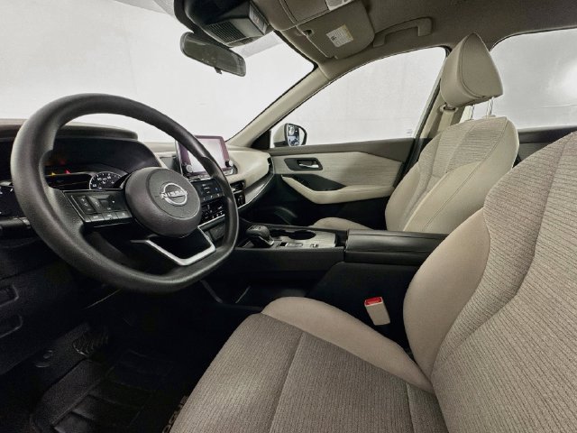 Used 2022 Nissan Rogue SV FWD image 19