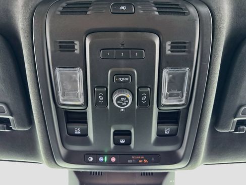 Used 2023 Cadillac Escalade V AWD/4WD image 27