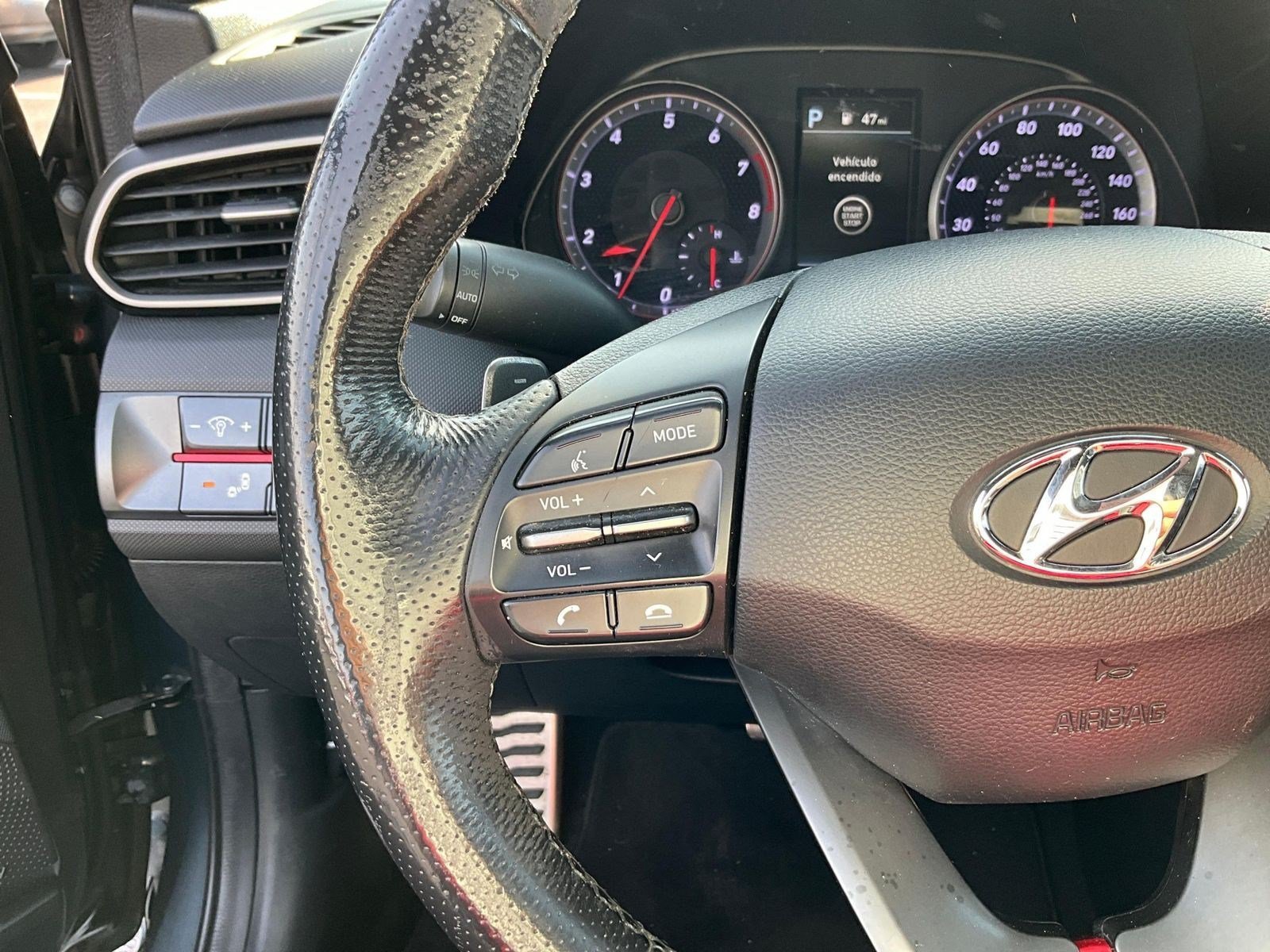 Used 2019 Hyundai Veloster Turbo FWD image 10