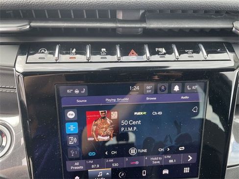 Used 2022 Jeep Grand Cherokee L Laredo image 17