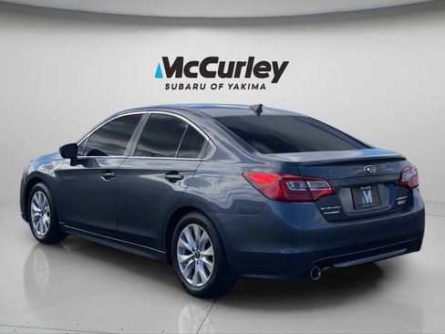 Used 2017 Subaru Legacy 2.5i Premium image 3