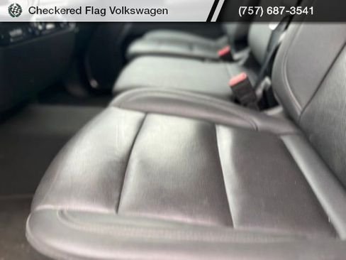 Used 2025 GMC Sierra 1500 SLT image 22