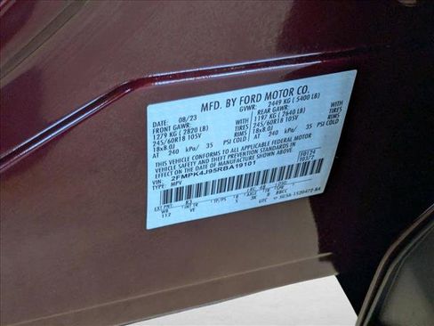 Used 2024 Ford Edge SEL w/ Convenience Package image 27