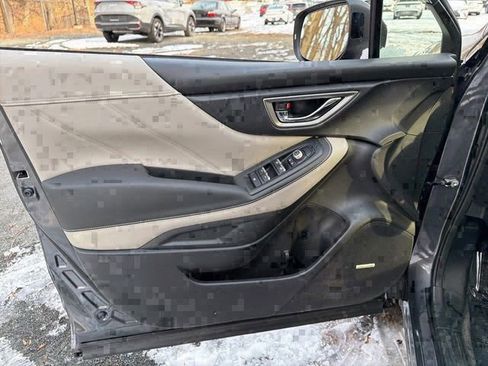 Used 2024 Subaru Forester Limited w/ Pop Package 2 image 18