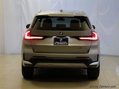 Used 2024 BMW X1 xDrive28i w/ Convenience Package AWD/4WD image 7