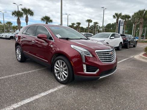 Used 2017 Cadillac XT5 Platinum image 7