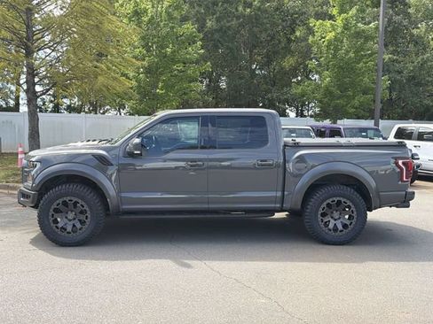 Used 2018 Ford F150 Raptor w/ Equipment Group 802A Luxury AWD/4WD image 2
