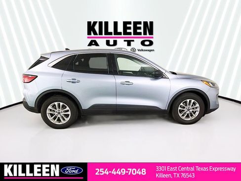 Used 2022 Ford Escape SE w/ Convenience Package image 9