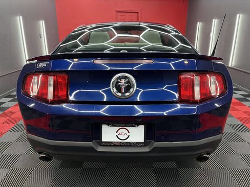 Used 2012 Ford Mustang Premium image 5