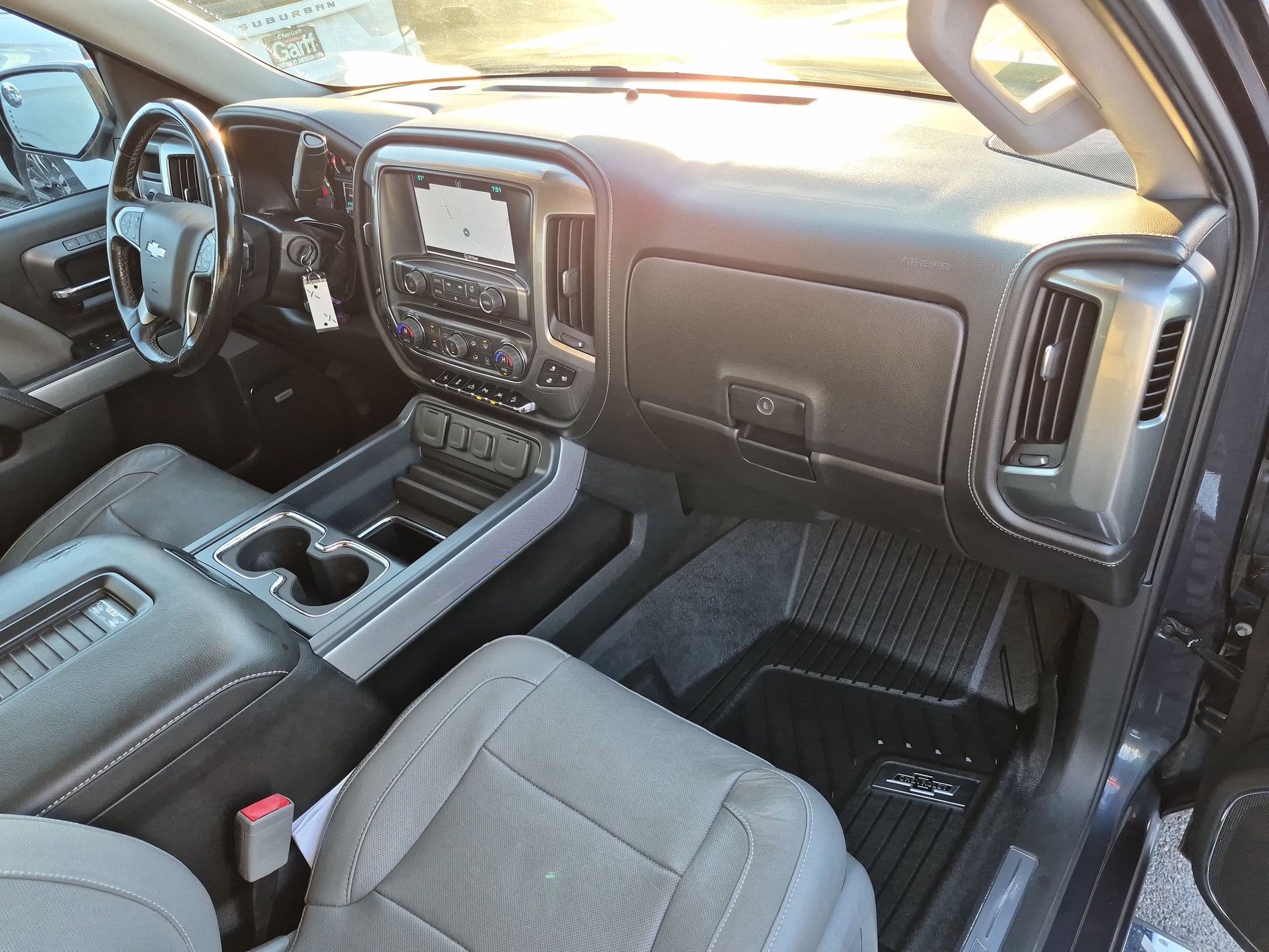 Used 2018 Chevrolet Silverado 1500 LTZ Z71 w/ Centennial Edition AWD/4WD image 32