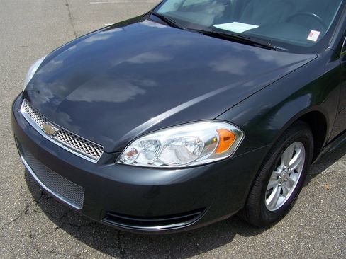 Used 2014 Chevrolet Impala Limited LS image 11