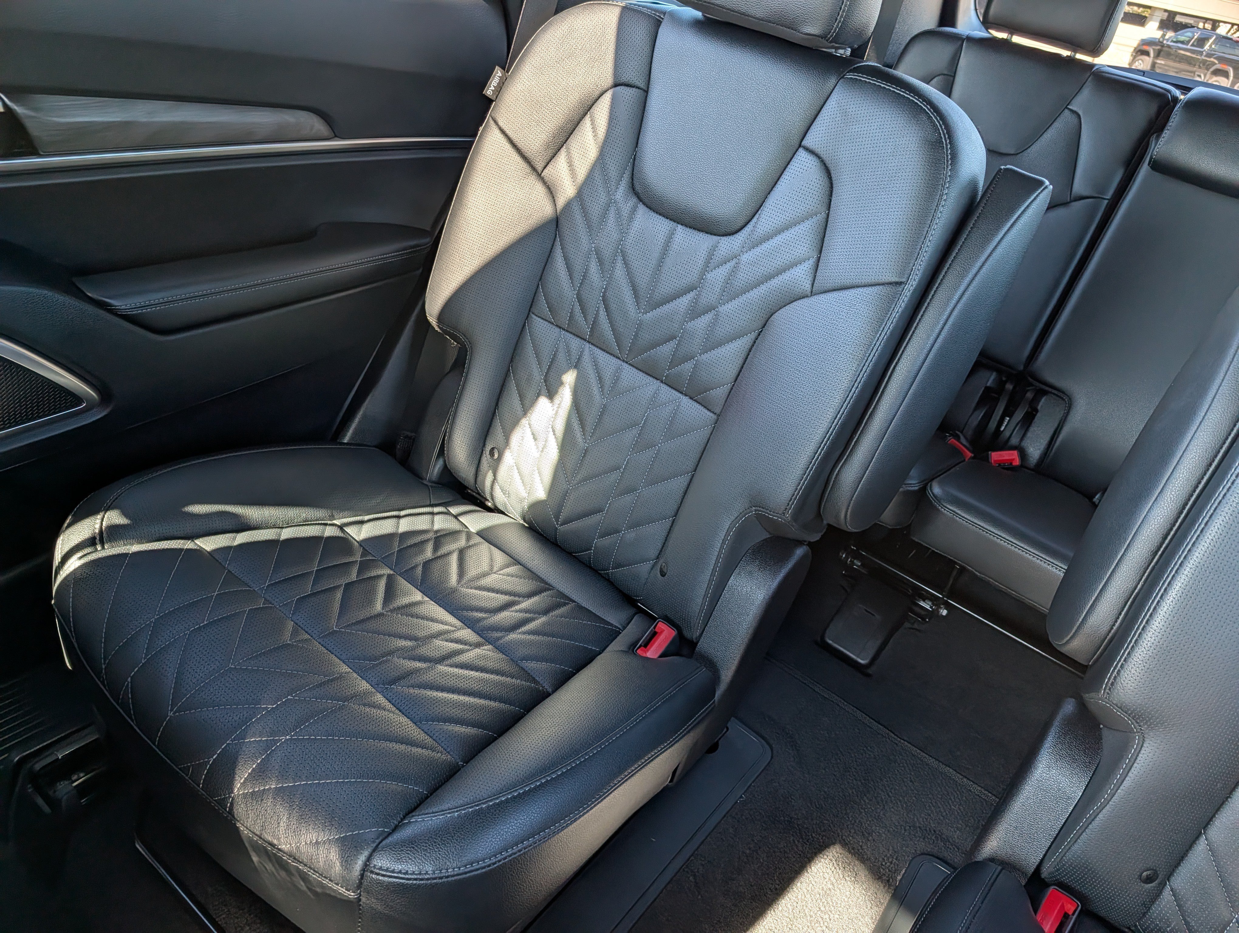 Certified 2024 Kia Telluride EX X-Line AWD/4WD image 12