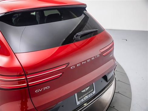 New 2026 Genesis GV70 2.5T AWD/4WD image 17