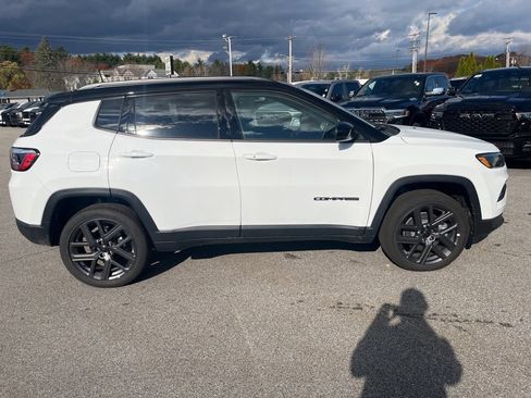 New 2026 Jeep Compass Limited image 8