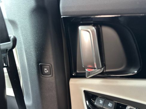 Used 2024 Kia Carnival SX Prestige FWD image 30
