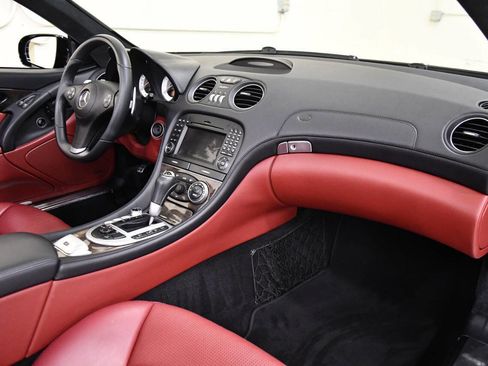 Used 2012 Mercedes-Benz SL 63 AMG image 14