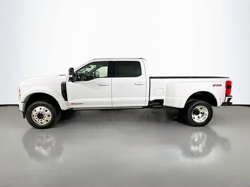New 2026 Ford F450 Platinum w/ FX4 Off-Road Package AWD/4WD image 4
