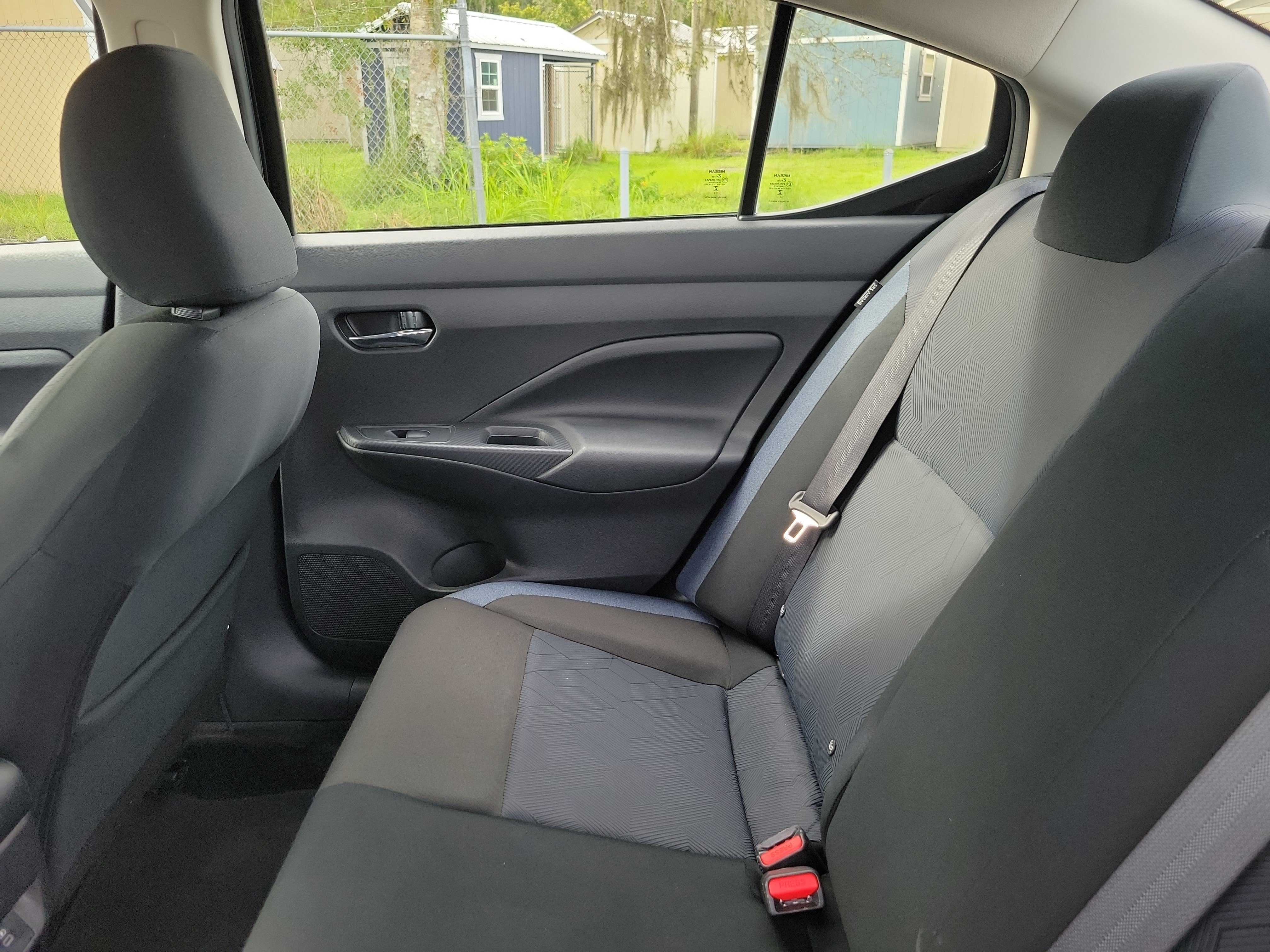 Used 2024 Nissan Versa SV FWD image 17