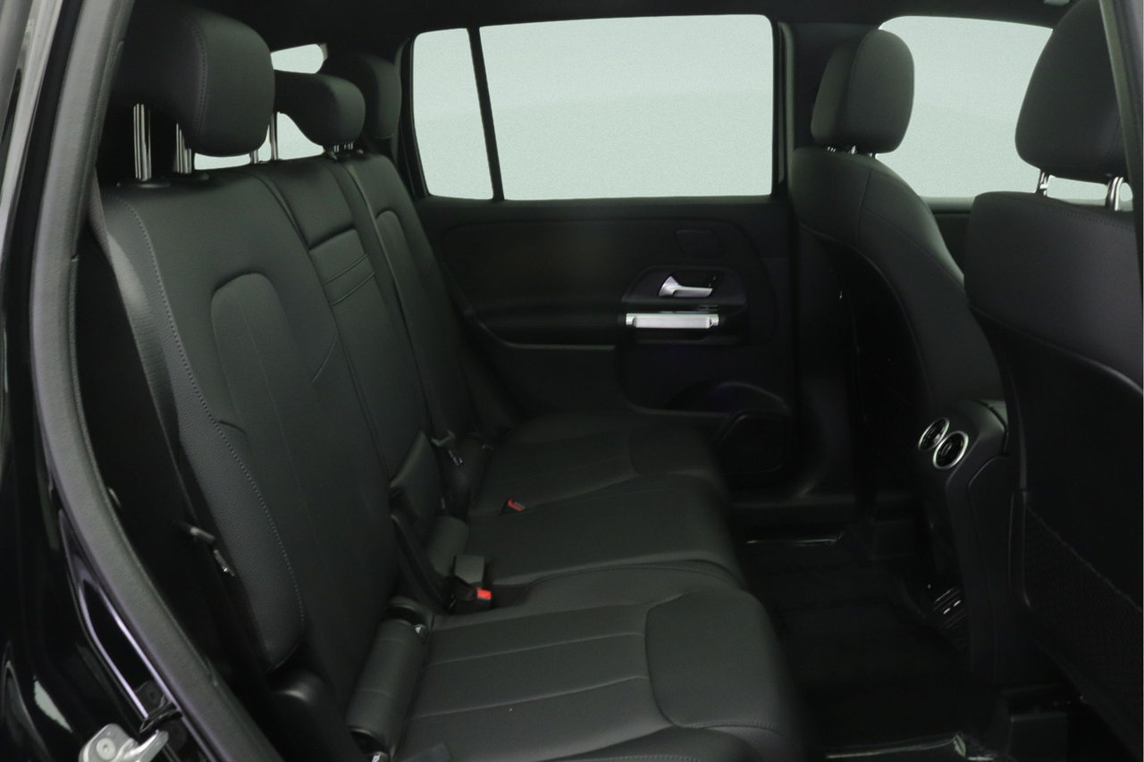 New 2026 Mercedes-Benz GLB 250 image 8