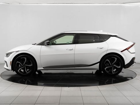 Used 2023 Kia EV6 GT-Line image 12