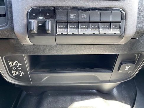 Used 2023 RAM 3500 Tradesman w/ Max Tow Package image 29