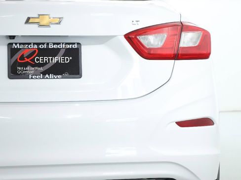 Used 2016 Chevrolet Cruze LT w/ Sun And Sound Package image 44