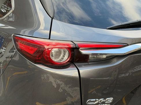 Used 2018 MAZDA CX-9 Signature image 13