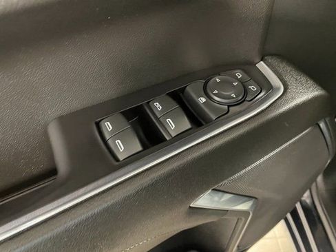Used 2023 Chevrolet Silverado 1500 LT w/ Protection Package AWD/4WD image 19