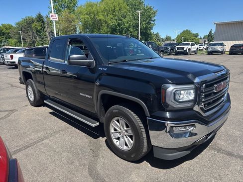 Used 2016 GMC Sierra 1500 SLE w/ SLE Value Package AWD/4WD image 5