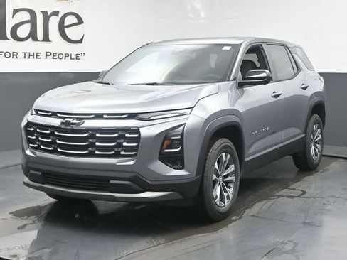 New 2026 Chevrolet Equinox LT w/ Convenience Package II FWD image 12