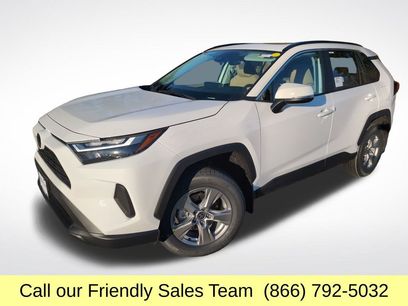 New 2025 Toyota RAV4 XLE w/ Convenience Package