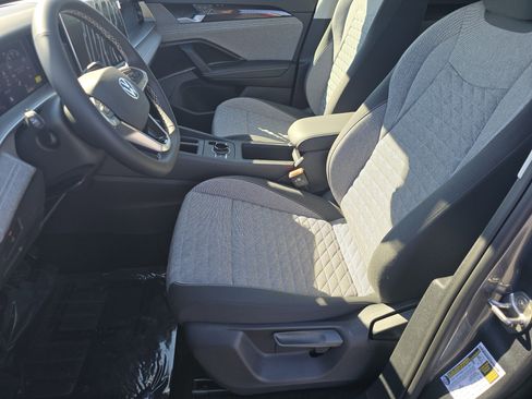 New 2026 Volkswagen Tiguan S image 18