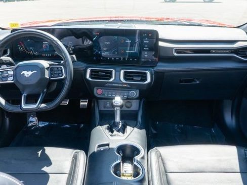 Used 2025 Ford Mustang GT Premium RWD image 27