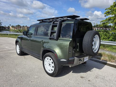 Used 2026 Land Rover Defender 110 S AWD/4WD image 2