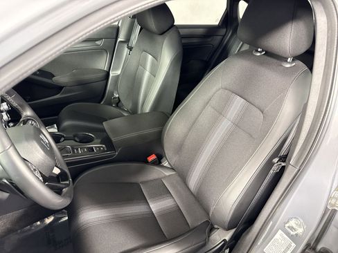 Used 2025 Honda Civic Sport image 17