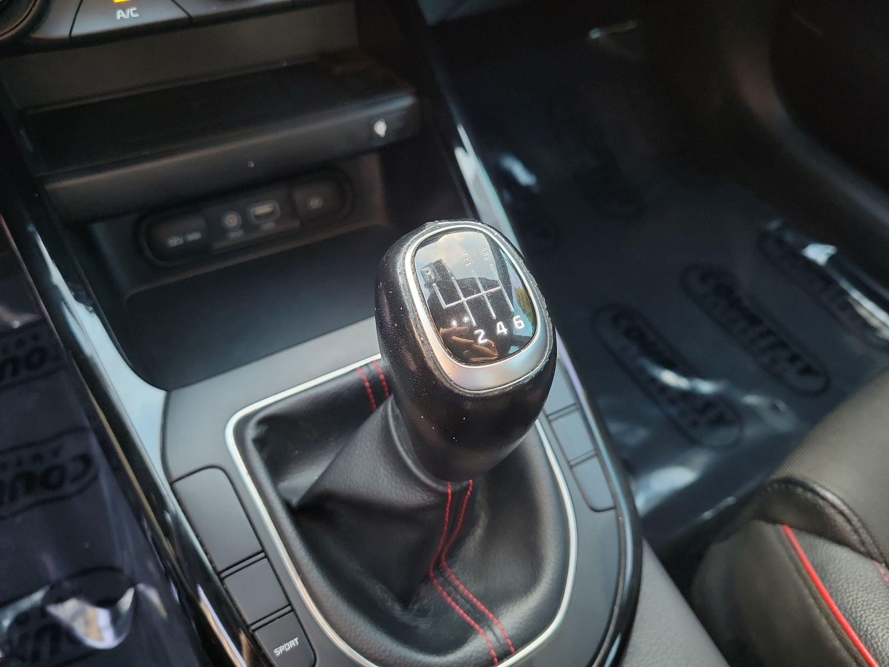 Certified 2021 Kia Forte GT FWD image 23