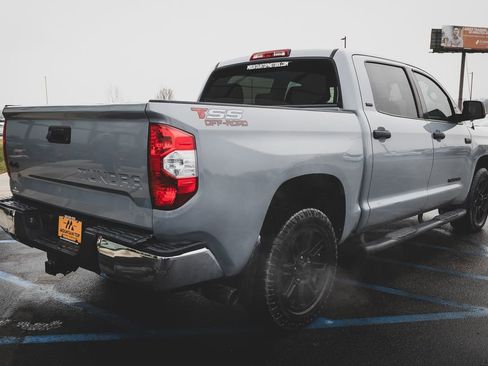 Used 2019 Toyota Tundra SR5 w/ SR5 Upgrade Package image 26